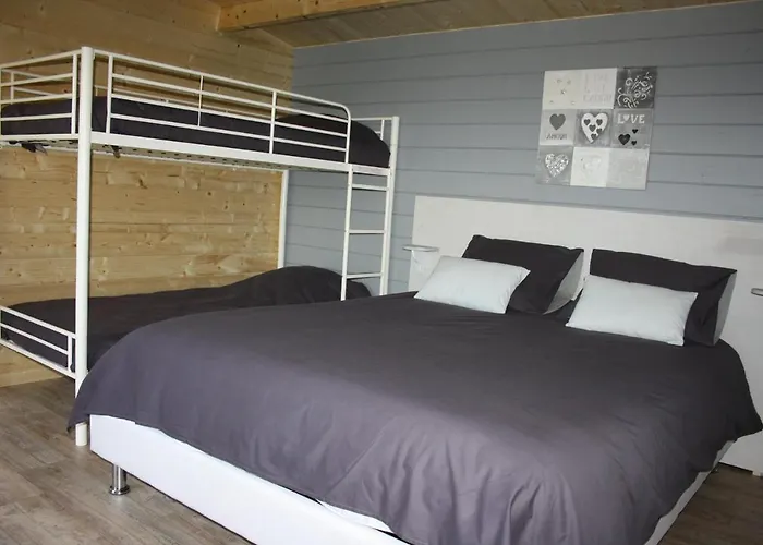 D'hotes La Landriere Bed and breakfast 3*